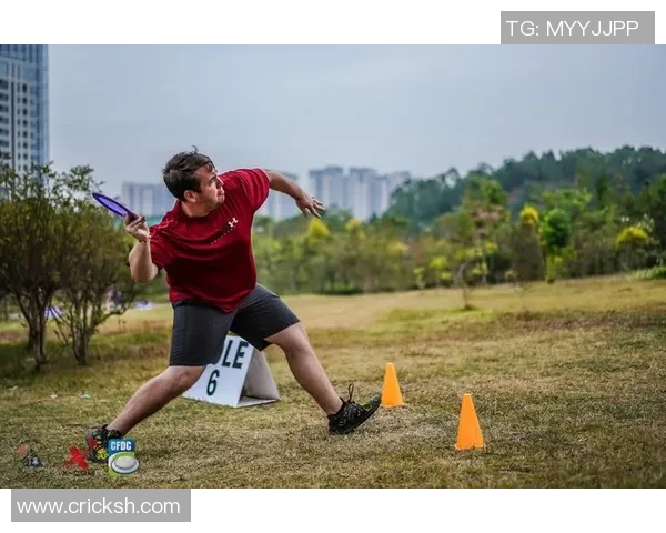 深圳飞盘队的成长之路：从初学者到竞技高手的奋斗历程